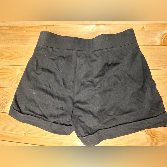 Ci Sono Black High Waist Women Shorts - Picture 2 of 4